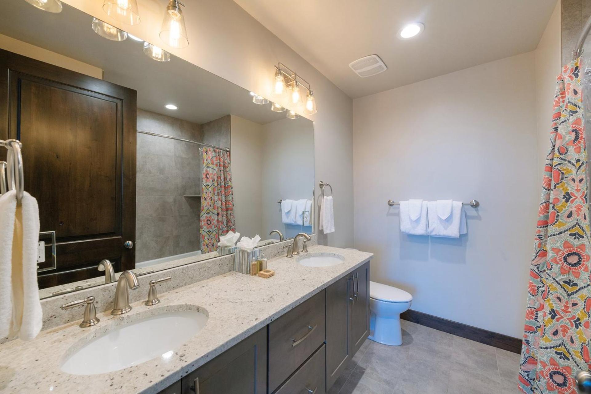 Blackstone Luxury 2Br, Walk To Skiing At Cabriolet, Mountain View, Shared Pool And Hot Tub, Gym Park City Exteriör bild